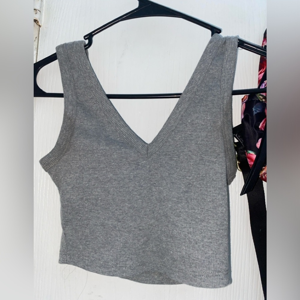 Gray Cropped V-Neck Top